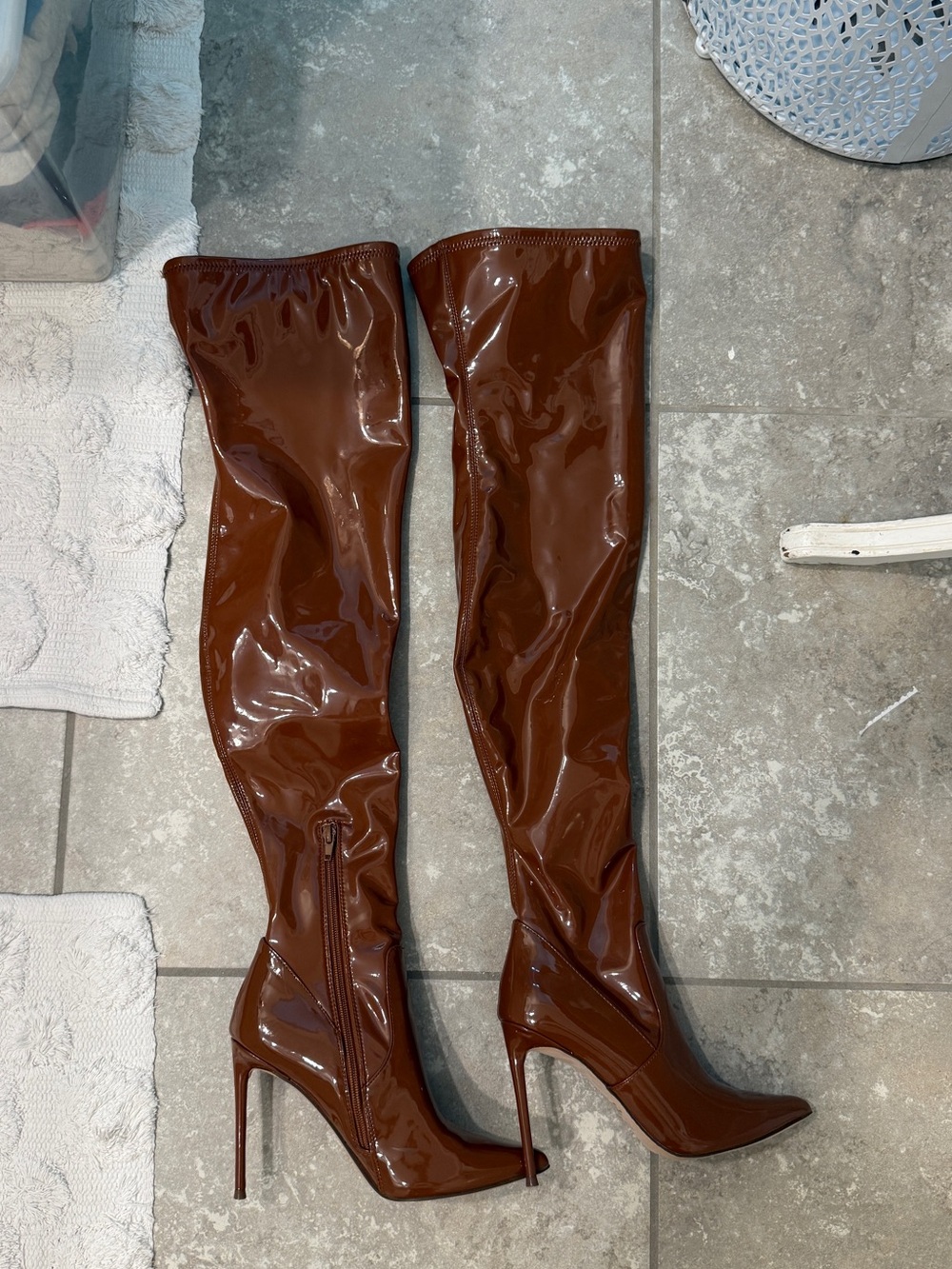 STEVE MADDEN thigh high patent brown boots